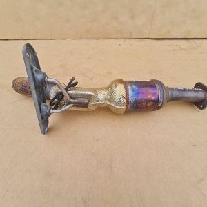 Catalizator VW Passat B8 1.4 tsi 5Q0131701AC 5Q0 131 701 AC - Dezmembrari Auto