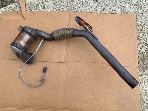 Catalizator VW Passat B8 1.8 tsi 5QD131701A 5QD 131 701 A - Dezmembrari Auto