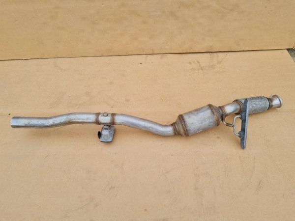 Catalizator VW Passat B8 2.0 tdi 3Q0131701F 3Q0 131 701 F - Dezmembrari Auto