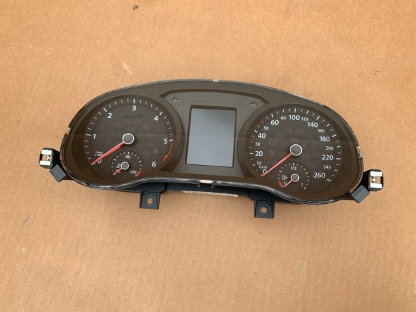 Ceasuri bord color 3D VW Jetta 2017 2.0 tdi 5C6920886B 5C6 920 886 B la 0 km - Dezmembrari Auto