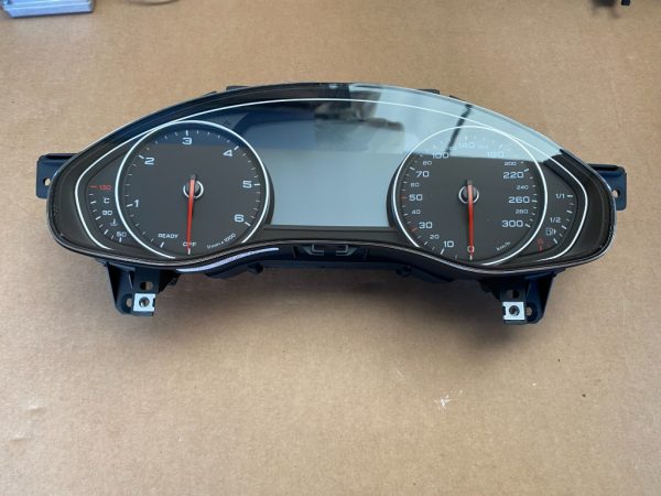 Ceasuri bord color Audi A6 C7 facelift 4G8920934D 4G8 920 934 D la 0 km - Dezmembrari Auto