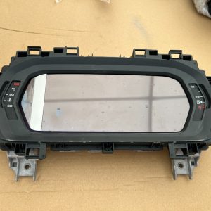 Ceasuri bord digitale AID 8Y0920700C 8Y0 920 700 C Audi A3 8Y din 2023 - Dezmembrari Auto