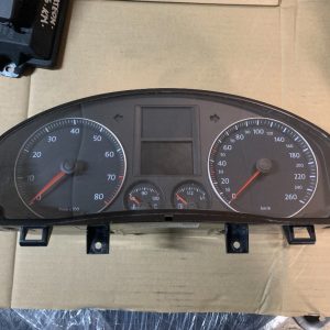 Ceasuri bord VW Golf 5 1.6i 1K0920854P 1K0 920 854 P - Dezmembrari Auto