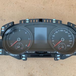 Ceasuri bord VW Golf 7 2016 1.6 tdi 5G1920641A 5G1 920 641 A la 0 km - Dezmembrari Auto