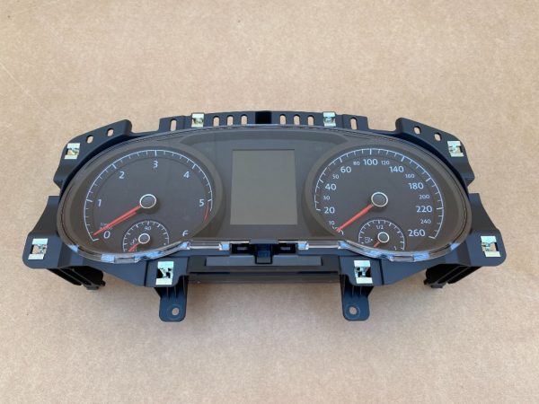 Ceasuri bord VW Golf 7 2016 1.6 tdi 5G1920641A 5G1 920 641 A la 0 km - Dezmembrari Auto