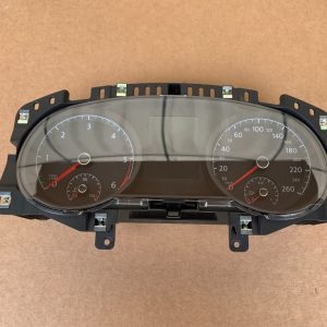 Ceasuri bord VW Golf 7 2016 1.6 tdi 5G1920641A 5G1 920 641 A la 0 km - Dezmembrari Auto