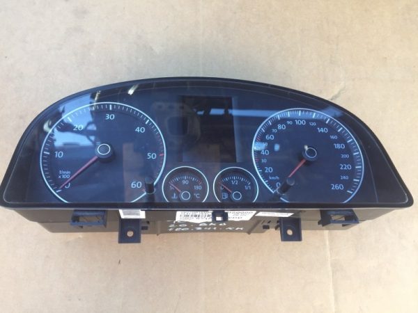 Ceasuri bord VW Touran 2005 2.0 TDI 1T0920861A 1T0 920 861 A - Dezmembrari Auto