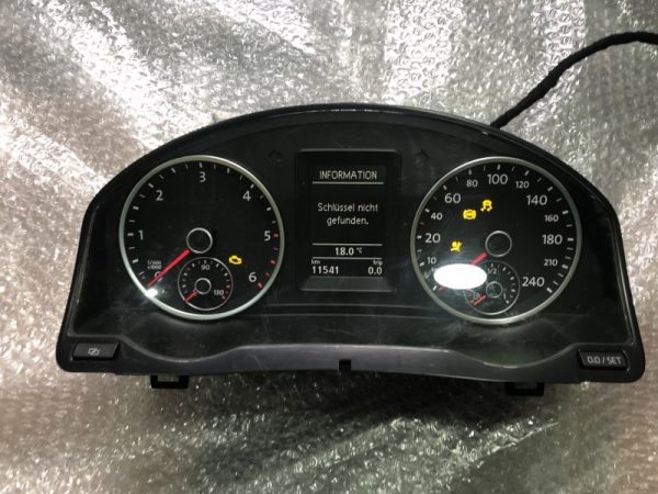 Ceasuri VW Tiguan 5N0920872A 5N0 920 872 A - Dezmembrari Auto