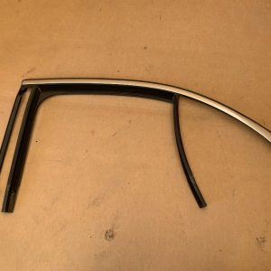 Cheder cromat geam usa stanga spate Mercedes C-Class W205 limuzina - Dezmembrari Auto