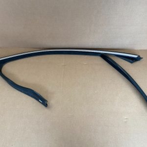Cheder cromata usa dreapta fata BMW X1 F48 din 2019 7362238 51337362238 la 0 km - Dezmembrari Auto
