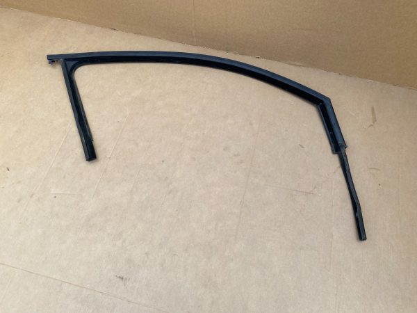 Cheder geam dreapta VW Golf 7 2 usi coupe 5G3837432 5G3 837 432 - Dezmembrari Auto