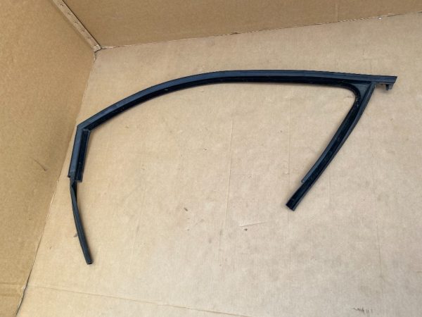 Cheder geam stanga VW Golf 7 2 usi coupe 5G3837431 5G3 837 431 - Dezmembrari Auto