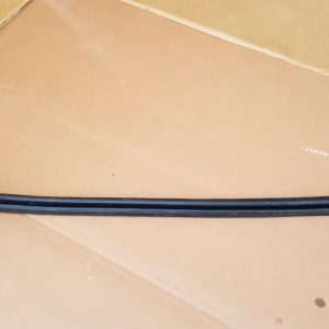 Cheder geam usa dreapta fata VW Passat CC 2016 3C8837472 3C8 837 472 - Dezmembrari Auto