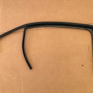 Cheder geam usa dreapta spate VW Jetta 2017 5C6839432 5C6 839 432 - Dezmembrari Auto
