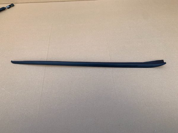 Cheder parbriz dreapta VW Passat B8 facelift 2020 3G0854328 3G0 854 328 - Dezmembrari Auto