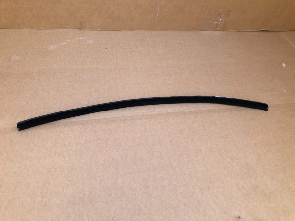 Cheder usa dreapta Audi A3 8V 2 usi 8V3837480 8V3 837 480 - Dezmembrari Auto