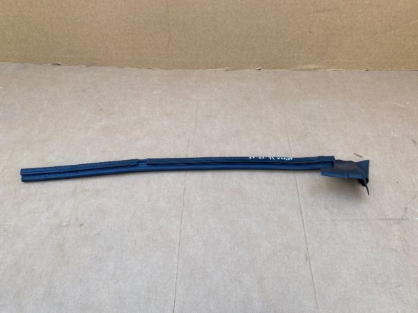 Cheder usa dreapta fata VW Arteon 3G8837480 3G8 837 480 - Dezmembrari Auto