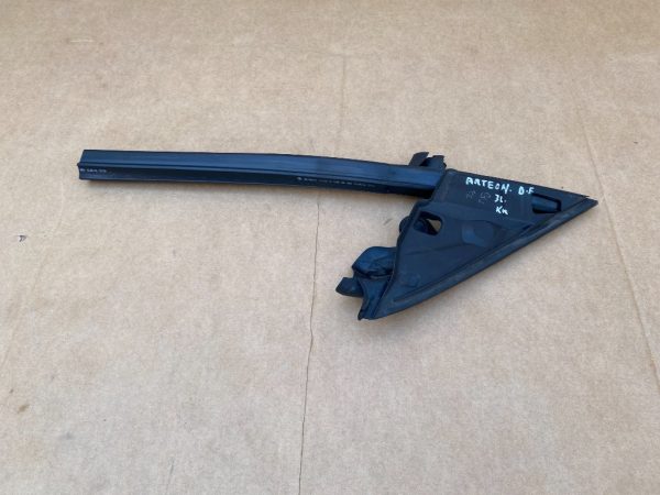 Cheder usa dreapta fata VW Arteon 3G8857506DE 3G8 857 506 DE - Dezmembrari Auto