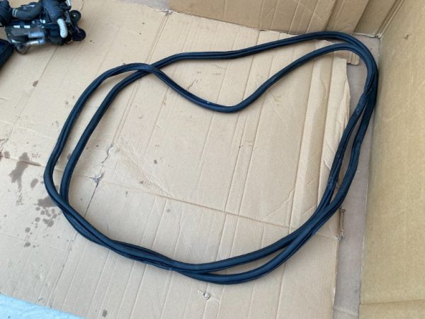 Cheder usa dreapta spate VW Passat B8 variant 3G9867914K 3G9 867 914 K - Dezmembrari Auto