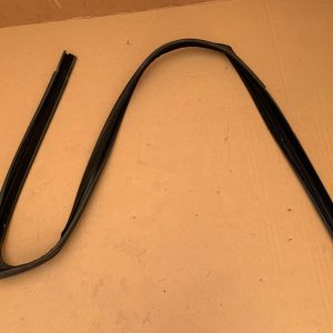 Cheder usa stanga fata VW Transporter T6 2021 7E0837433 7E0 837 433 - Dezmembrari Auto