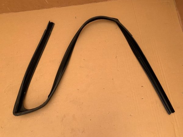 Cheder usa stanga fata VW Transporter T6 2021 7E0837433 7E0 837 433 - Dezmembrari Auto