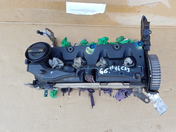 Chiulasa completa cu 2 axe came VW Golf 6 1.6 tdi CAY - Dezmembrari Auto