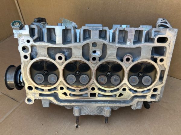 Chiulasa cu supape VW Passat B8 1.4 tsi CZC CZCA 04E103064F 04E 103 064 F - Dezmembrari Auto