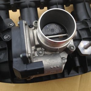 Clapeta acceleratie Audi A4 B8 1.8 TFSI 06F133062Q 06F 133 062 Q - Dezmembrari Auto