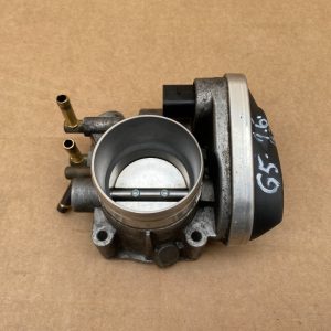 Clapeta acceleratie VW Golf 5 1.6i BSE 06A133062AT 06A 133 062 AT - Dezmembrari Auto