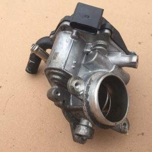 Clapeta acceleratie VW Golf 7 2.0 TDI 04L 128 063 T 04L128063T - Dezmembrari Auto