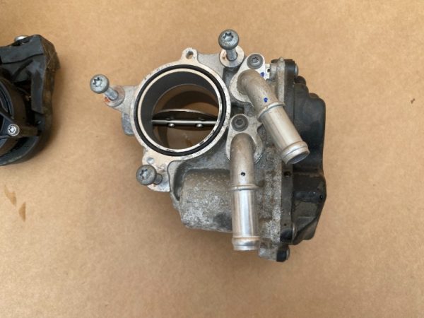 Clapeta acceleratie VW Jetta 2016 04L128059AA 04L 128 059 AA la 0 km - Dezmembrari Auto