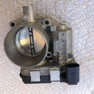 Clapeta acceleratie VW Passat B8 1.4 tsi CZE CZEA 03F133062B 03F 133 062 B - Dezmembrari Auto