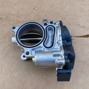 Clapeta acceleratie VW Passat B8 2023 2.0 tdi 05L128063E 05L 128 063 E la 0 km - Dezmembrari Auto