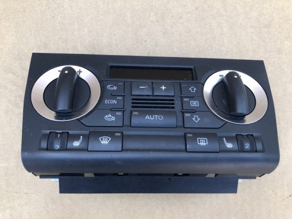 Climatronic cu incalzire scaune Audi A3 8P s-line 8P0820043AD 8P0 820 043 AD - Dezmembrari Auto