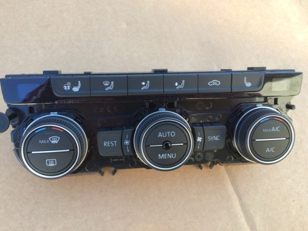 Climatronic cu incalzire volan si scaune VW Passat B8 5G1907044 5G1 907 044 - Dezmembrari Auto