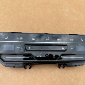 Climatronic digital VW Passat B8.5 din 2023 la 0 km 3G8907044R 3G8 907 044 R - Dezmembrari Auto