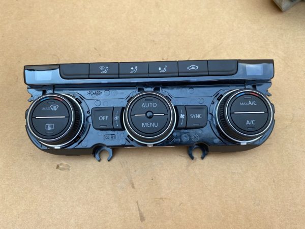 Climatronic VW Golf 7 2019 5G0907044CE 5G0 907 044 CE la 0 km - Dezmembrari Auto