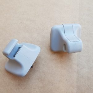 Clips clipsuri parasolar stanga dreapta VW Jetta 2016 - Dezmembrari Auto
