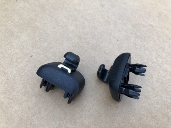 Clipsuri negre parasolare Audi A3 8P s-line - Dezmembrari Auto