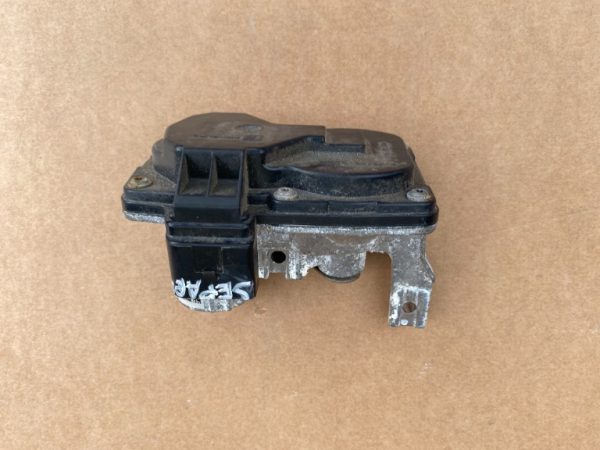 Clpapeta evacuare VW Golf 7 Passat B8 Arteon Tiguan 5Q0253691 5Q0 253 691 - Dezmembrari Auto