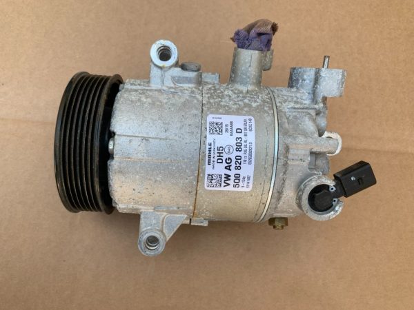 Compresor AC freon R-134A VW Golf 7 2016 5Q0820803D 5Q0 820 803 D la 0 km - Dezmembrari Auto