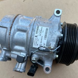 Compresor AC Mercedes GLC W253 2017 A0008303902 la 0 km - Dezmembrari Auto