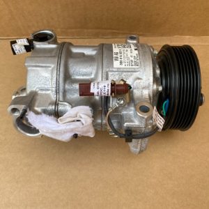Compresor AC R1234YF VW Passat B8 2022 3Q0816803E 3Q0 816 803 E la 0 km - Dezmembrari Auto
