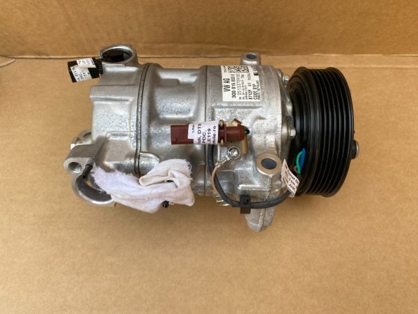 Compresor AC R1234YF VW Passat B8 2022 3Q0816803E 3Q0 816 803 E la 0 km - Dezmembrari Auto