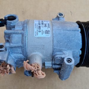 Compresor AC VW Golf 7 5Q0820803D 5Q0 820 803 D la 0 km - Dezmembrari Auto