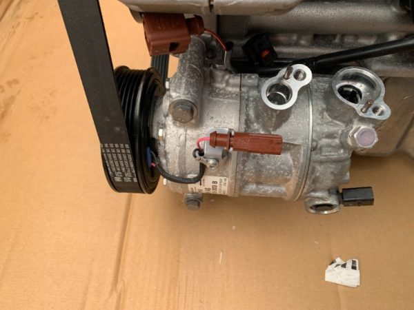 Compresor ac VW Passat B8 facelift 2020 3Q0816803B 3Q0 816 803 B la 0 km - Dezmembrari Auto