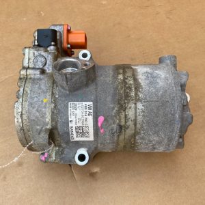 Compresor AC VW Touareg CR hybrid 4G0816797C 4G0 816 797 C - Dezmembrari Auto