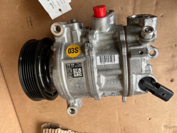 Compresor clima Audi A5 F5 din 2017 4M0816803 4M0 816 803 - Dezmembrari Auto