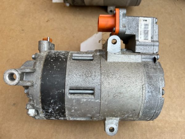 Compresor clima VW E-UP electric 12E820803B 12E 820 803 B - Dezmembrari Auto