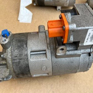 Compresor clima VW hybrid / electric 12E820803B 12E 820 803 B - Dezmembrari Auto